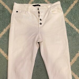 KanCan 11 inch Button Frontโ High Rise Skinny Jeans size 11